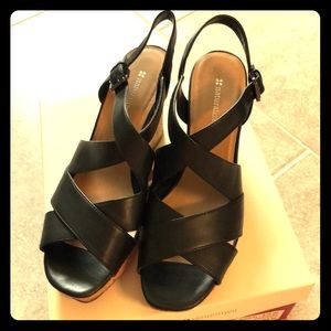 Naturalizer black wedges size 10